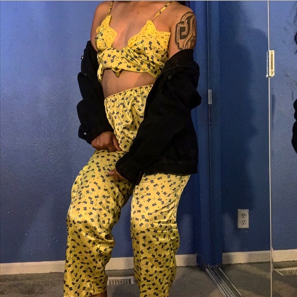 Women’s satin pj set - Picture 3 of 4